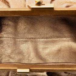 Pre Owned حقيبة كلتش مونتي كارلو شانيل جلد البقر المشقق الذهبي المعدني