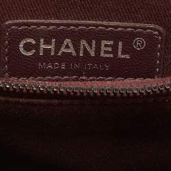 مملوكة مسبقًا حقيبة شانيل كوكو جلد نقشة السحلية وجلد كافيار أحمر/ رصاصي متوسطة بيد علوية