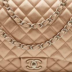 Pre Owned Chanel Metallic Quilted Leather Maxi Classic Double Flap Bag