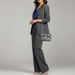 Pre Owned Chanel Retro Twist Black Quilted Caviar Leather Top Handle Bag