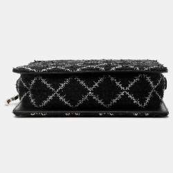 Pre Owned حقيبة تسوق شانيل سلسلة مضغوطة من التويد الأسود والراتنج