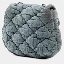 مملوكة مسبقًا Chanel Paris Moscou Mini Velvet Bubble Quilt Flap