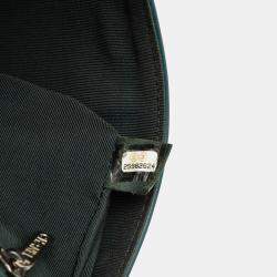 Pre Owned حقيبة شانيل خضراء صغيرة مكفوفة جلد العجل مطوية ذات وجه كامل قديمة