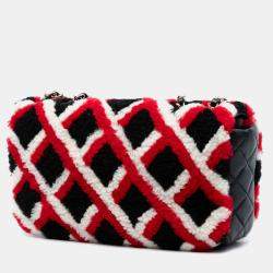 مملوكة مسبقًا Chanel Black Red Medium CC Shearling and Lambskin Single Flap