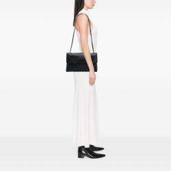 Pre Owned حقائب هامبتونز فلاب مطوية من جلد العجل المبطنة من سي سي