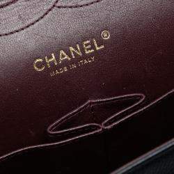 مملوكة مسبقًا Chanel Black Jumbo Classic Caviar Double Flap