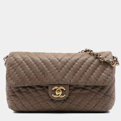 مملوكة مسبقًا Chanel Brown Jumbo Chevron Iridescent Calfskin Surpique Flap