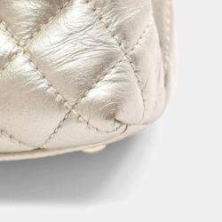 مملوكة مسبقًا Chanel Coco Handle Metallic Silver Leather Top Handle Bag