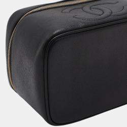 مملوكة مسبقًا Chanel Black CC Caviar Vanity Case
