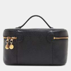 مملوكة مسبقًا Chanel Black CC Caviar Vanity Case