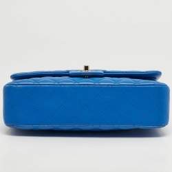 مملوكة مسبقًا Chanel Classic Double Flap Medium Blue Quilted Leather Shoulder Bag