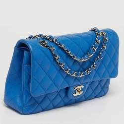 مملوكة مسبقًا Chanel Classic Double Flap Medium Blue Quilted Leather Shoulder Bag