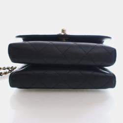 مملوكة مسبقًا Chanel Small Calfskin Double Pocket Top Handle