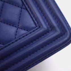 مملوكة مسبقًا Chanel Medium Lambskin Boy Bag