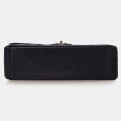 مملوكة مسبقًا Chanel Maxi Caviar Classic Double Flap Bag