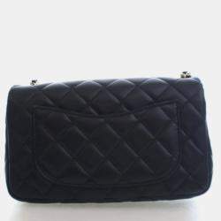 مملوكة مسبقًا حقيبة شانييل رفرف لؤلؤة مستطيلة صغيرة جلد الخروف