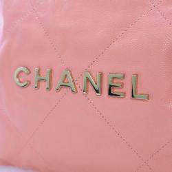 مملوكة مسبقًا حقيبة شانيل حبو كافيار صغيرة 22