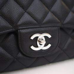 Pre Owned حقيبة شانيل قلاب كلاسيك مفرد جلد كافيار جامبو