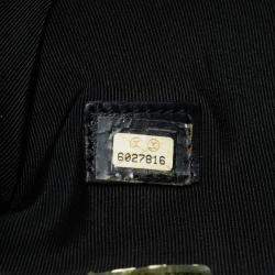 مملوكة مسبقًا Chanel Black CC Embossed Leather Tote