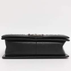 Pre Owned حقيبة شانيل بوي جلد أزرق مبطن متوسطة بقلاب