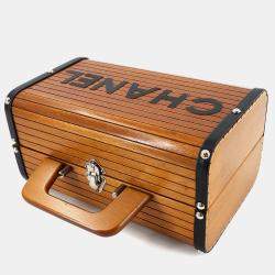 مملوكة مسبقًا حقيبة فانيتي شانيل جلد بني خشبي/أسود