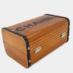 مملوكة مسبقًا حقيبة فانيتي شانيل جلد بني خشبي/أسود