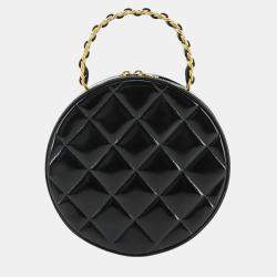 مملوكة مسبقًا Chanel CC Round Black/White Enamel Vanity Handbag