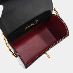 Pre Owned حقيبة شانيل فانتي جلد الحمل مبطن أسود بغطاء علوي ومقبض