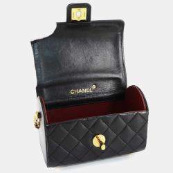 Pre Owned حقيبة شانيل فانتي جلد الحمل مبطن أسود بغطاء علوي ومقبض