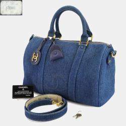 مملوكة مسبقًا Chanel CC Vintage Blue Denim Boston Bag