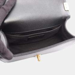 مملوكة مسبقًا Chanel Boy Chanel Small Shoulder Bag In Calfskin Leather Black