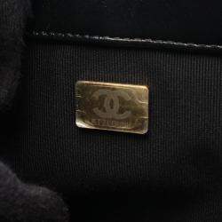 مملوكة مسبقًا حقيبة كتف شانيل كوكو مارك جلد حمل أسود