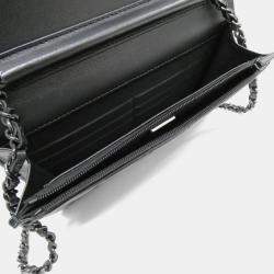 مملوكة مسبقًا Chanel Timeless Classic Line Wallet Chain