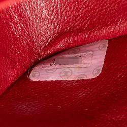 مملوكة مسبقًا حقيبة كتف شانيل ماتلاسي 23 مزدوجة الغلق بسلسلة علامة كوكو جلد أحمر