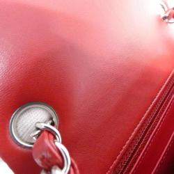 مملوكة مسبقًا Chanel Red Leather Shoulder Bag