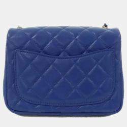 مملوكة مسبقًا Chanel Blue Leather Shoulder Bag