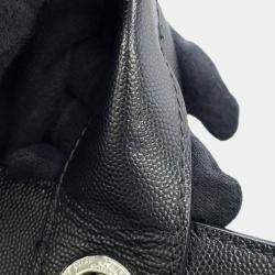 Pre Owned حقيبة شانيل بلاك جلد كافيار مرصعة بشعار كوكو كبيرة دوفيلي