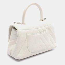 مملوكة مسبقًا Chanel Coco Handle Flap Matelasse Handbag In Calfskin Leather White