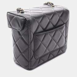 Pre Owned حقيبة كتف صندوق صغيرة بشريط شانيل ماتلاسي سوداء جلد الخروف