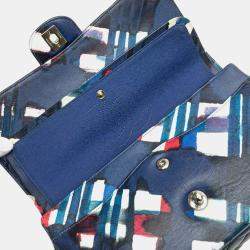 Pre Owned حقيبة شانيل إيرلاين ماتلاسيه كو كو مارك فلاب مزدوج سلسلة كتف بحرية بيضاء متعددة الألوان جلد حمل