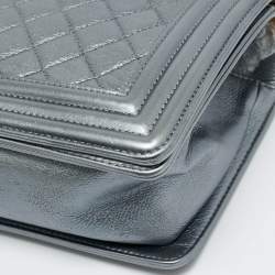 Pre Owned حقيبة شانييلا قلاب جلد مبطن معدني رمادي متوسط بويا