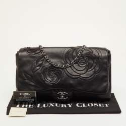 مملوكة مسبقًا حقيبة يد شانيل ماكسي كلاسيكي جلد مبطن حمراء 3