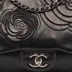 مملوكة مسبقًا حقيبة يد شانيل ماكسي كلاسيكي جلد مبطن حمراء 3