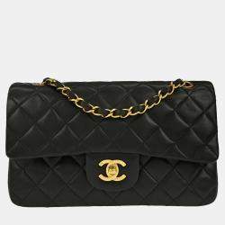 مملوكة مسبقًا Chanel Black Lambskin Small Classic Double Flap Shoulder Bag