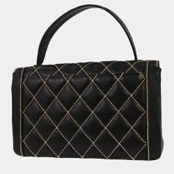 مملوكة مسبقًا حقيبة يد شانيل جلد عجل أسود بغرز برية