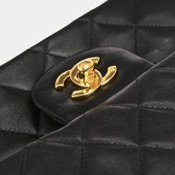 مملوكة مسبقًا حقيبة كتف شانيل كلاسيك مزدوجة صغيرة جلد حمل أسود