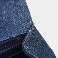 مملوكة مسبقًا حقيبة شانيل بيد علوية دنيم أزرق