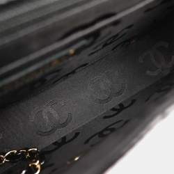 Pre Owned Chanel Black Patent Leather Choco Bar Single Flap Shoulder Bag