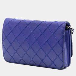 Pre Owned محفظة شانيل بلو سي سي مبطنة من جلد العجل فاخرة بسلسلة