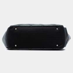 مملوكة مسبقًا حقيبة شانيل باريس بيانريتز قماش مغلف كبير مبطن أسود